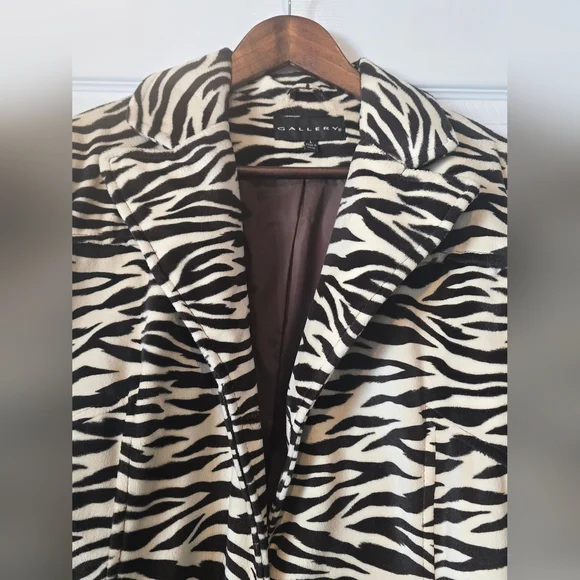 Zebra Print Coat - Picture 2 of 9